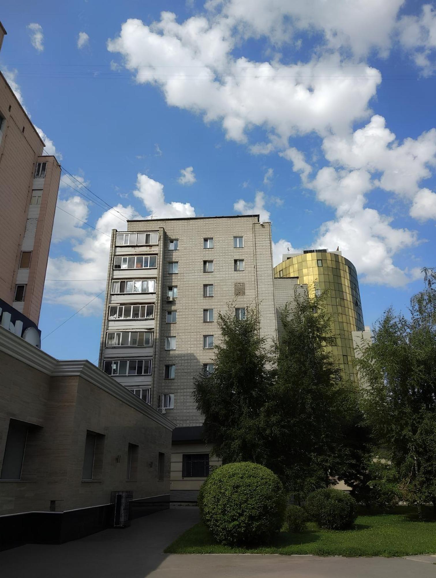 1-комнатная республики-кенесары Apartment *